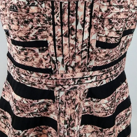 BCBGMAXAZRIA pink and black fitted cocktail dress - Picture 2 of 10